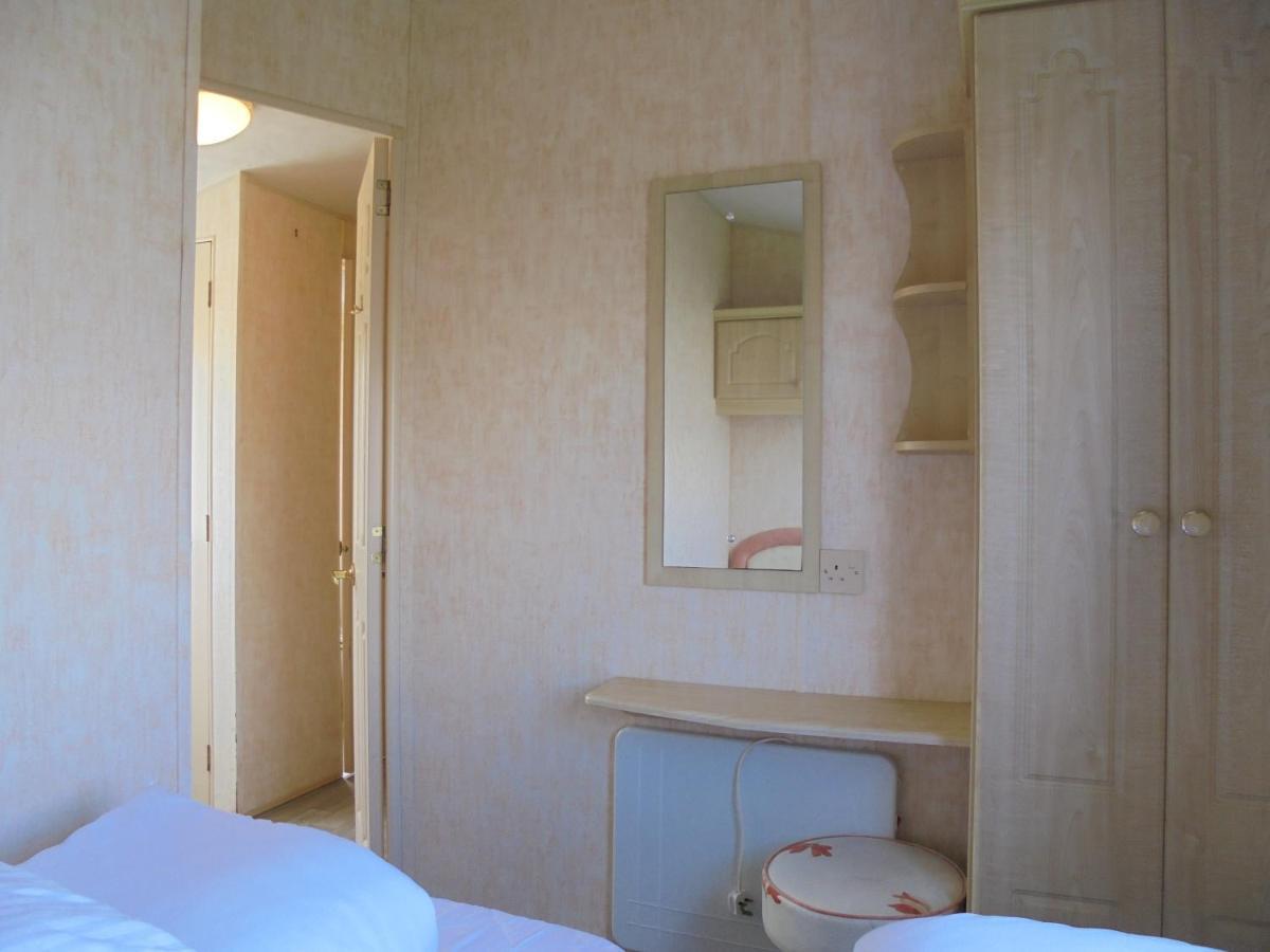 Waterside: Waterside Salisbury:- 6 Berth Large Wrap Around Veranda Ingoldmells Exteriör bild